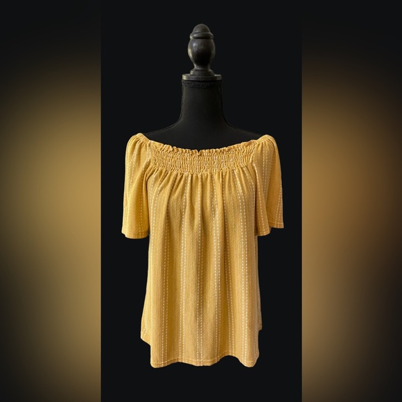 W5: BoHo Peasant Style Mustard Blouse with White Stripes - Picture 4 of 17